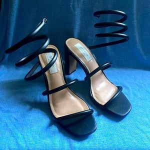 Steve Madden heels size 6